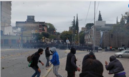 Labour organizations slam “repression” against demonstrators in northern province of Jujuy, Argentina